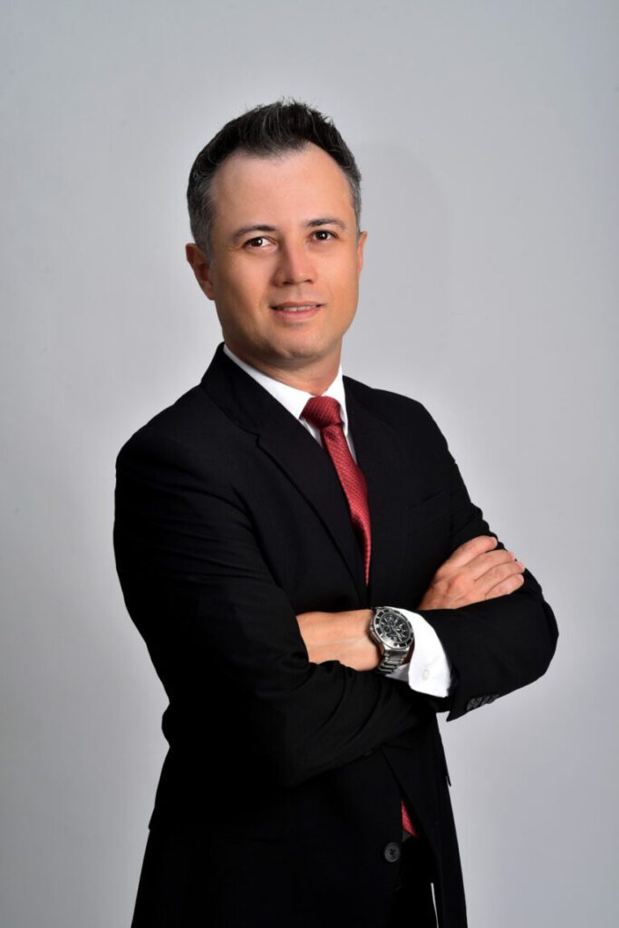 Cesar Thiago Soria Vieira