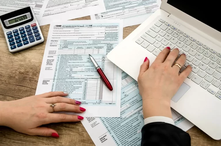 Como garantir a conformidade fiscal nas vendas?