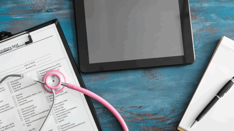 A Solicitação Remota de Medicamentos: Legalidade, Limites e Responsabilidade das Plataformas Digitais