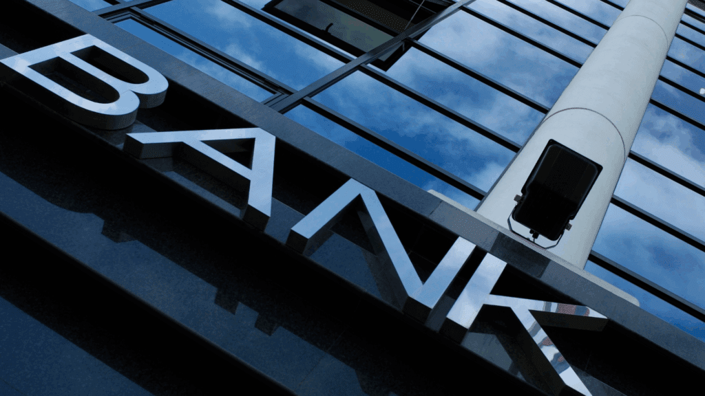 A Integração entre Instituições Financeiras e Plataformas Jurídicas como Motor de Eficiência no Contencioso Bancário