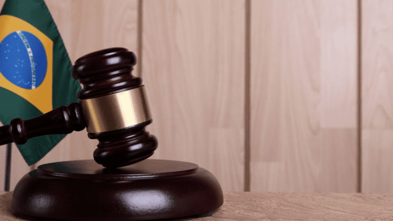 O Acesso à Justiça no Brasil: Limites Práticos e Perspectivas Atuais